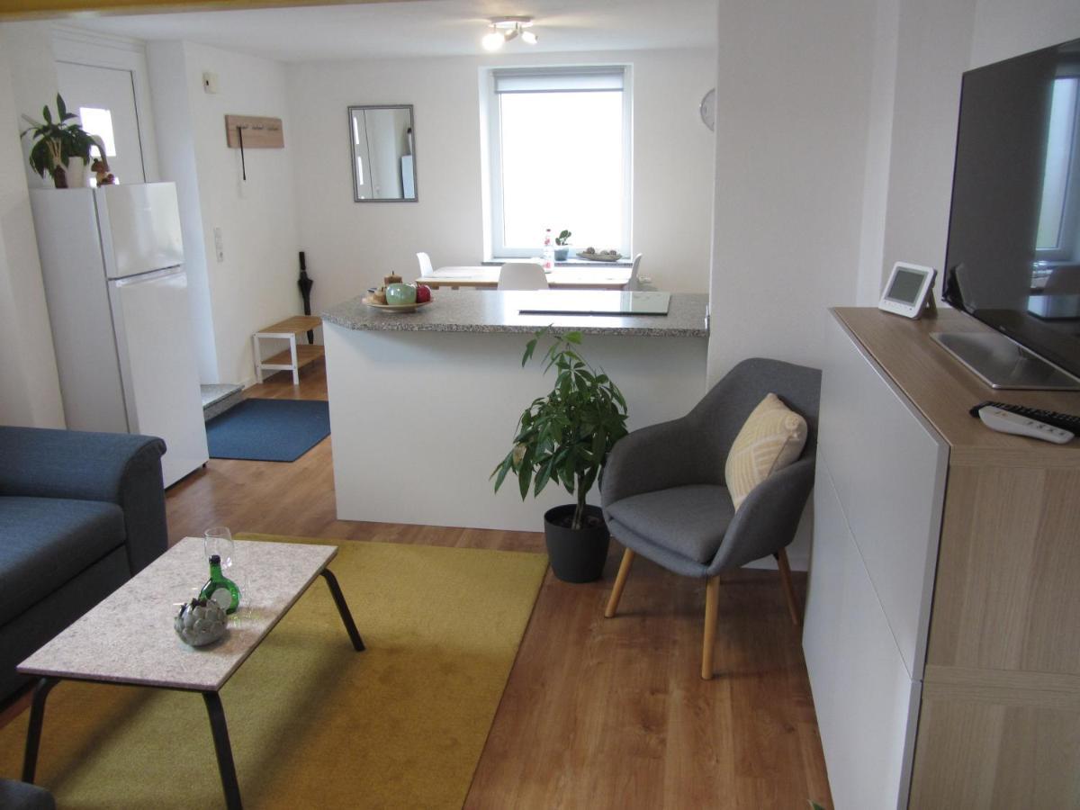 Ferienwohnung Um'S Eck Ochsenfurt Ngoại thất bức ảnh