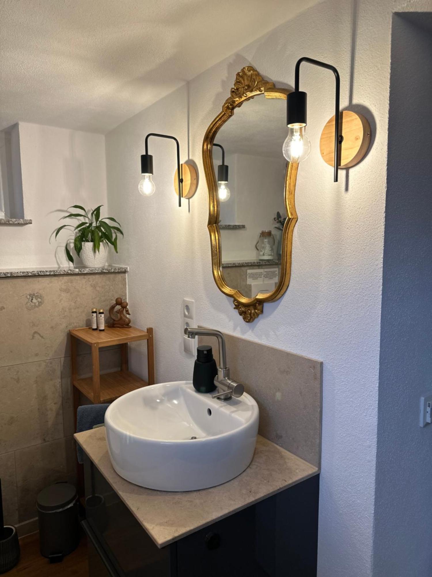 Ferienwohnung Um'S Eck Ochsenfurt Ngoại thất bức ảnh